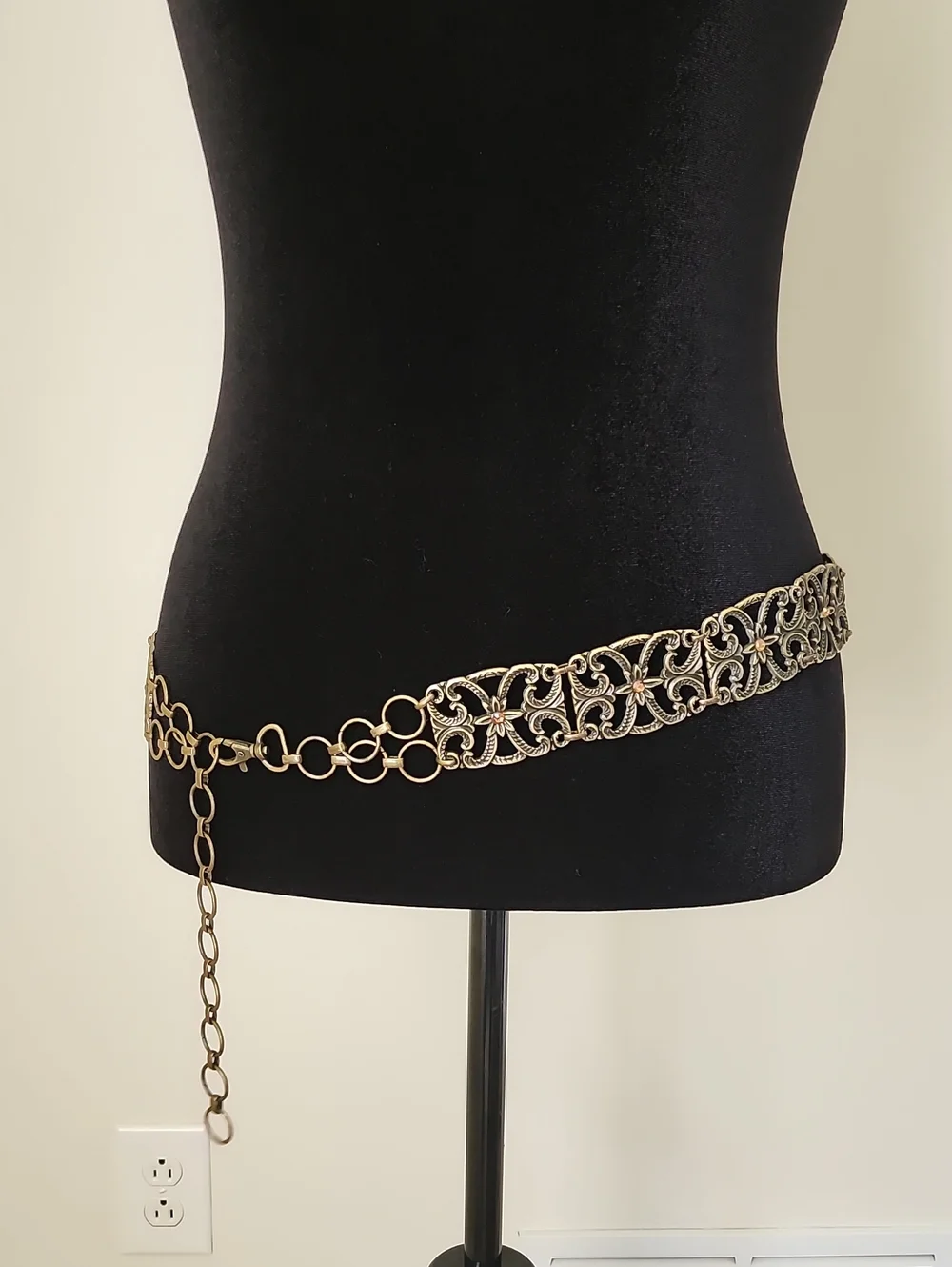 Vintage 90s Y2K Metal Embellished Belt Adjustable Boho